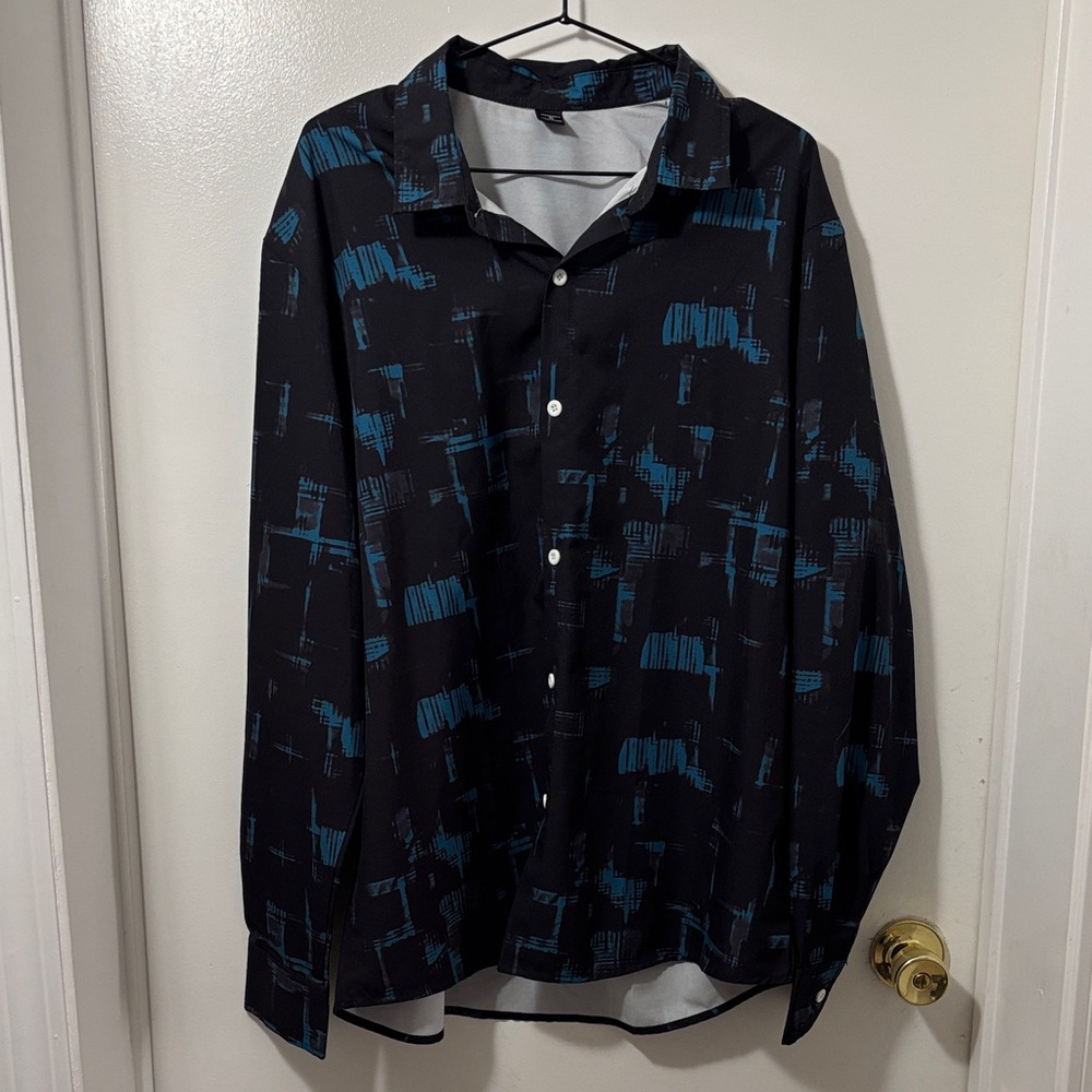 ❤️‍🔥Manfinity Black and Blue Patterned Shirt